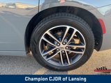Used 2019 Dodge Charger SXT image 6