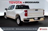 Used 2025 Chevrolet Silverado 1500 LT image 2