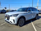 New 2025 Lincoln Aviator AWD image 3