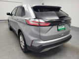 Used 2023 Ford Edge SEL image 6