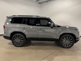 Used 2025 Lexus GX 550 image 2