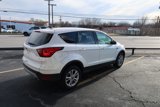 Used 2019 Ford Escape SE image 3