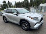 Used 2021 Toyota Highlander XLE image 3