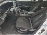 Used 2025 Hyundai Elantra SEL image 5