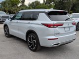 New 2025 Mitsubishi Outlander SEL image 6