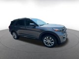 Used 2024 Ford Explorer Limited image 2