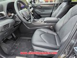 New 2025 Toyota Highlander Platinum image 5