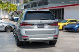 Used 2025 BMW X7 xDrive40i image 3