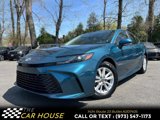 Used 2025 Toyota Camry SE image 2