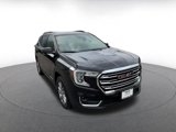 Used 2024 GMC Terrain SLT image 3