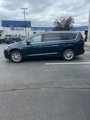 New 2025 Chrysler Pacifica Select image 2