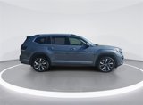 New 2025 Volkswagen Atlas SEL Premium R-Line image 2