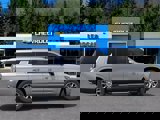 New 2025 Chevrolet Suburban Premier image 5