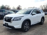 New 2025 Nissan Pathfinder Platinum w/ Cargo Package image 4