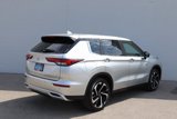 Used 2024 Mitsubishi Outlander 4WD Plug-In Hybrid image 2