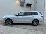 Used 2025 BMW X7 xDrive40i w/ Premium Package image 5