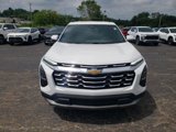 New 2026 Chevrolet Equinox LT image 2