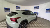 Certified 2024 Chevrolet Trax RS w/ Sunroof Package image 2