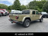 New 2025 Jeep Gladiator Mojave image 4