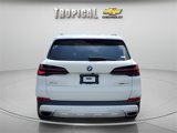 Used 2024 BMW X5 xDrive50e image 4