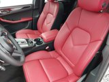 Certified 2025 Porsche Macan image 5