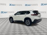 Used 2023 Nissan Rogue SV image 6
