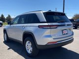 New 2025 Jeep Grand Cherokee Laredo image 3