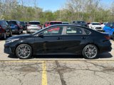 Used 2022 Kia Forte GT image 2