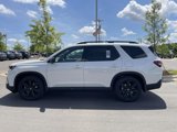 New 2025 Honda Pilot Black Edition image 5