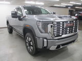 New 2025 GMC Sierra 2500 Denali w/ Denali Reserve Package image 3