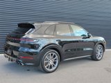 Certified 2025 Porsche Cayenne image 6