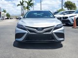 Used 2024 Toyota Camry SE image 3