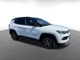 Used 2025 Jeep Compass Limited image 2