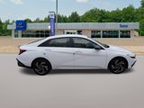 New 2025 Hyundai Elantra SEL image 4
