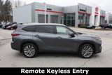 Used 2022 Toyota Highlander Platinum image 4