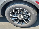 New 2025 Lincoln Nautilus Premier image 5