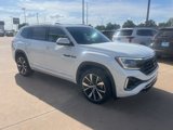 New 2025 Volkswagen Atlas SEL Premium R-Line image 3