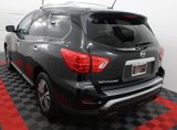 Used 2017 Nissan Pathfinder S image 4