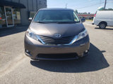 Used 2013 Toyota Sienna XLE image 3