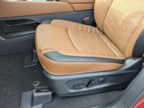 New 2025 Nissan Pathfinder Platinum image 4