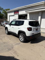 Used 2018 Jeep Renegade Latitude w/ Cold Weather Group image 4