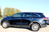 Used 2016 Kia Sorento LX image 3