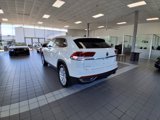 Used 2022 Volkswagen Atlas Cross Sport SE w/ Panoramic Sunroof Package image 3