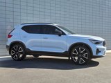 New 2025 Volvo XC40 B5 Ultra w/ Climate Package image 4