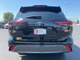 Certified 2025 Toyota Highlander Limited image 6