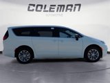 New 2025 Chrysler Pacifica Select image 6