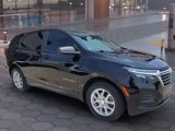 Used 2023 Chevrolet Equinox LS image 2