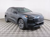 New 2025 Audi Q6 e-tron Premium image 3