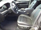 New 2025 Jeep Grand Cherokee Limited w/ Luxury Tech Group II image 3