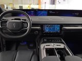 New 2025 Lincoln Navigator Reserve image 2